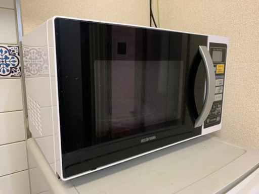 電子レンジ　2018年製