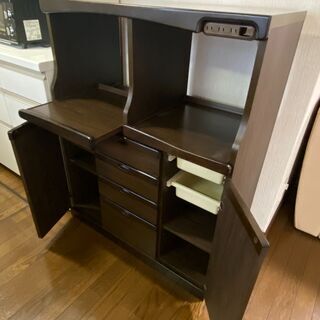 キッチン収納棚（コンセント３口付）の画像