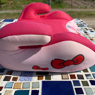 （売約済み）ハローキティー　ジュニアシートの画像