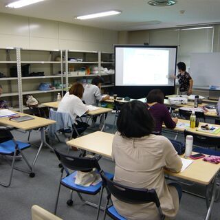 資格の勉強期間中にお給料がもらえる♪　介護職員初任者研修　受講生募集！！の画像