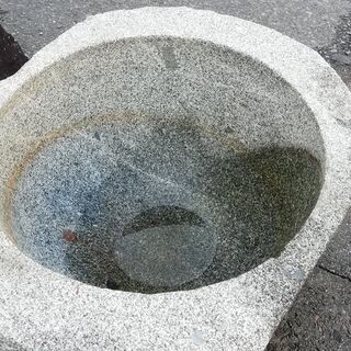 つくばい・手水鉢、あげます～(^O^)