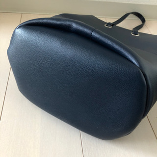 ネイビー☆合皮トートバッグの画像