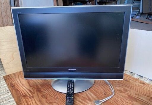 三菱　液晶テレビ　３２型　2007年製造