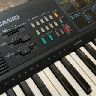 CASIO 電子キーボード　差し上げます(ACアダプター無し)の画像