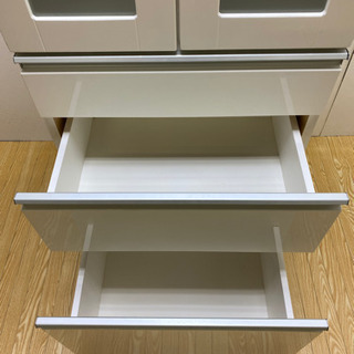 stp-0835　食器棚　ホワイト　幅59　キャビネット　ガラス扉　白　キッチン収納　キッチンボード　ダイニングボード　食器収納　食品収納の画像