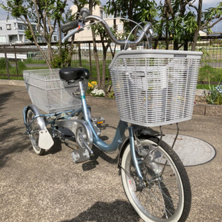 ✨値下げしました✨ブリヂストン　大人用三輪自転車🚲