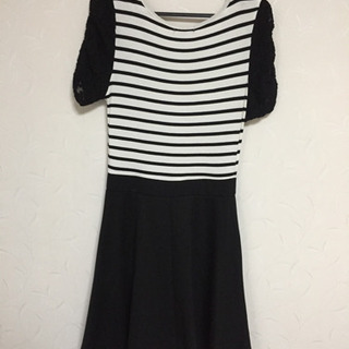 定価¥8,900- 新品未使用 ♪ MISCH MASCH ♪ M ワンピースの画像