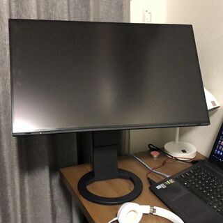 パソコン　モニター