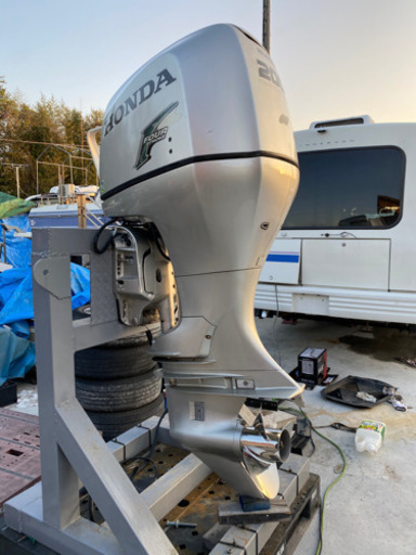 ホンダ　BF200 200馬力　船外機　美品　整備済み