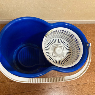 🔵モップ絞り器　の画像