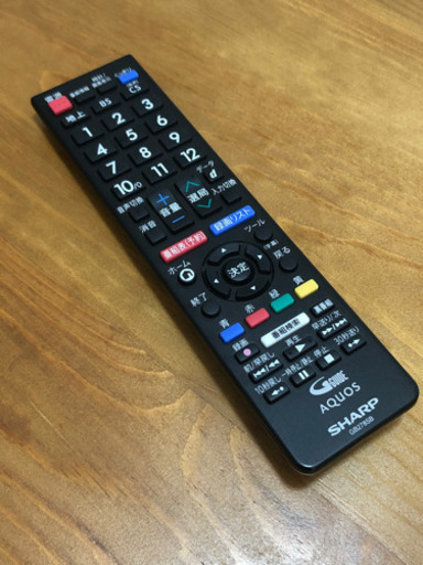 SHARP AQUOS 40型テレビ（2T-C40AE1）