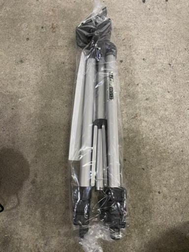 カメラ　ビデオ　用三脚　新品未使用