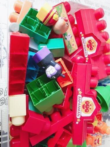 アンパンマン メガブロック 箱いっぱい