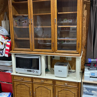 アジアン家具　食器棚