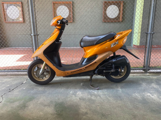 ホンダDIOZX🛵