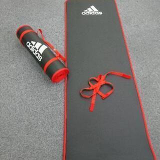 adidasエクササイズマットの画像