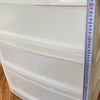 衣装ケース３段