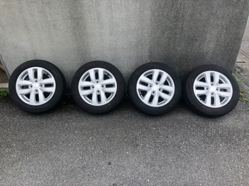 売却済み！沢山のお問い合わせ誠にありがとうございました。スズキ純正タイヤホイールセット 7,800円