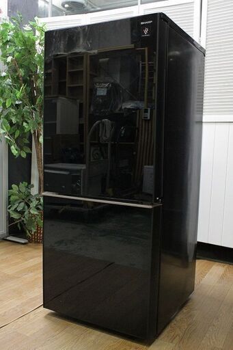 シャープ 2ドア冷凍冷蔵庫 SJ-GD14D-B プラズマクラスター冷蔵庫 ガラストップ 137L・つけかえどっちもドア ピュアブラック 2018年製 SHARP 冷蔵庫 店頭引取大歓迎♪ R3161)