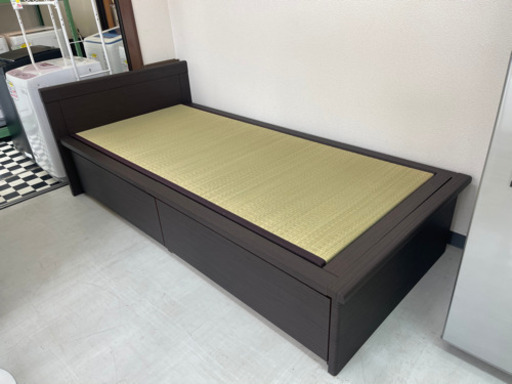 【リサイクルサービス八光　田上店　配達・設置OK】畳仕様収納付きシングルベッド　ダークブラウン