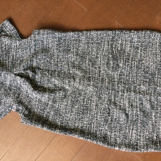 ★BeBe 140 ツイードワンピース　グレーの画像