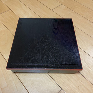 お重箱　29個　一つ100円の画像