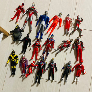 ウルトラマン　フィギュア