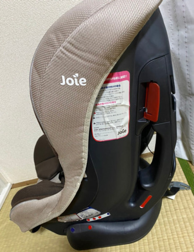 joie（ジョイー）のチャイルドシート