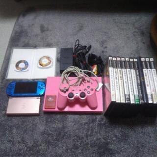 【値下げ】PS2本体(77000番)とソフト11本＋おまけPSP...