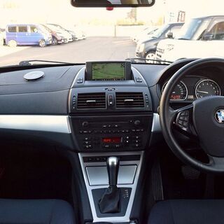 PC25 BMW 後期型X３ 4WD　車検令和4年3月　横滑り防止装置（DSC） 前席パワーシート　夏冬タイヤ　HID　タイミングチェーン　北海道/旭川 　５９８,０００円！！の画像