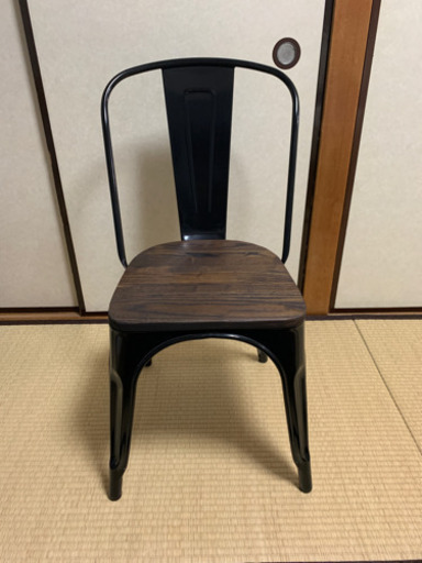 【4月限定特価】スチールダイニングチェア　2脚セット