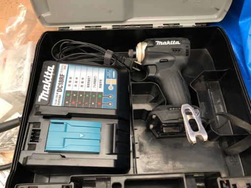 マキタ　18V TD171D インパクトドライバー makita