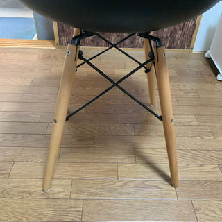 チェア❣️ガラス米櫃セット美品ですの画像