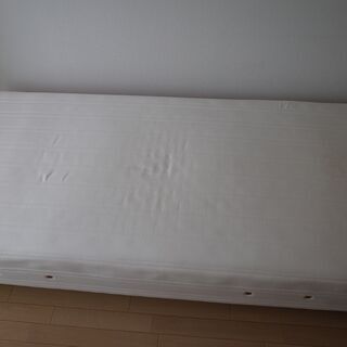 脚付きマットレス（ポケットコイル）/シングルサイズ（長期使用の中古）