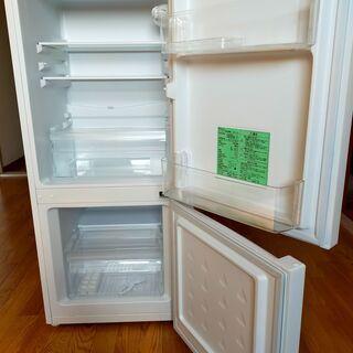 YRZC12G1 ヤマダ電機オリジナル冷蔵庫117L 2018年製の画像