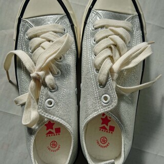 未使用 レディース スニーカー シルバー ゴールド 23.5CMの画像