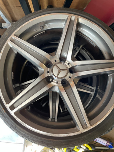 ベンツCクラスに履いていたアルミ　タイヤ　19インチ
