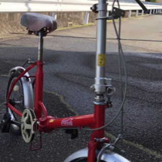 コカコーラの折りたたみ自転車