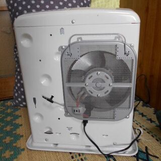 ダイニチ　石油ファンヒーターの画像
