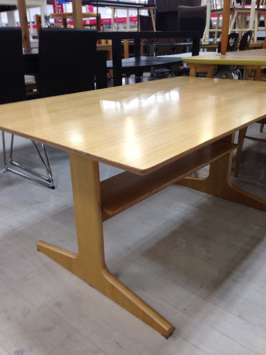取りに来れる方限定です！無印良品のダイニングテーブル！