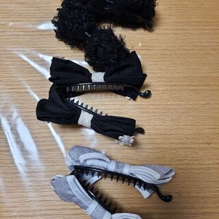 【11/14廃棄】リボンのヘアアクセサリーセットの画像