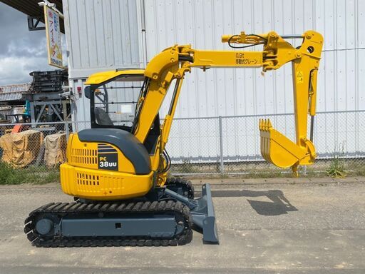 コマツ PC38UU-5 AC 4ｔクラス ４wayマルチ　アームクレーン 0.9ｔ吊り　全塗装済み ショベル ユンボ バックホー
