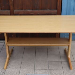 無印良品(MUJI)の人気のリビングでもダイニングでもつかえるテーブル