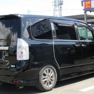 両側電動スライド、車高調、HDDナビ💓70系VOXY🚗の画像