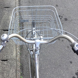 良品＞27インチ・シティ自転車・シルバー 内装3段変速・サドルは新品