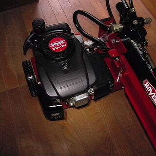 エンジン薪割機　MTD ROVER-LS８
