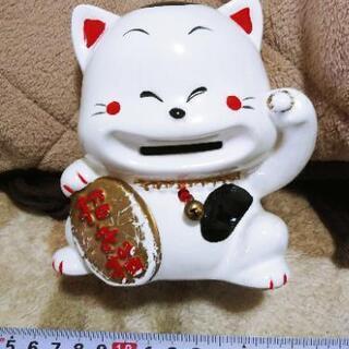 招き猫　貯金箱〔I/岩6/191200〕