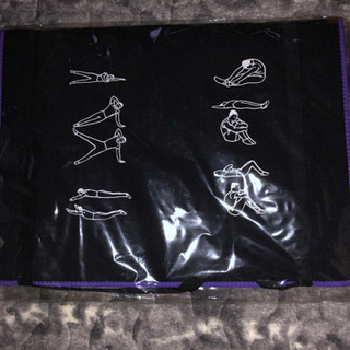 新品/ヨガマット（四つ折り) 値下げしました❕の画像