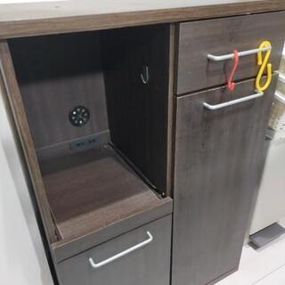 キッチンボード