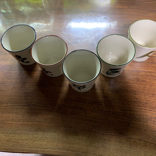 無料　非売品　未使用　巨人軍のカップ　瀬戸物セットの画像